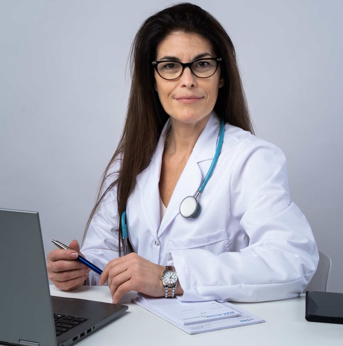 Dra. Cecilia López Especialista en Medicina Interna. Diabetología MN92687 MP54620.